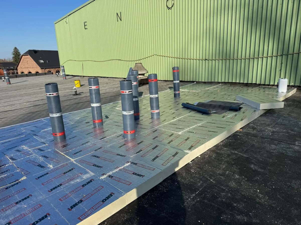 Système d'étanchéité bitumineux